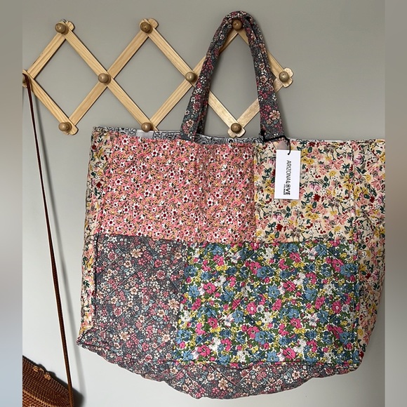 Shop Bop Arizona Love Quilted Tote (Sold out everywhere) - Picture 4 of 4